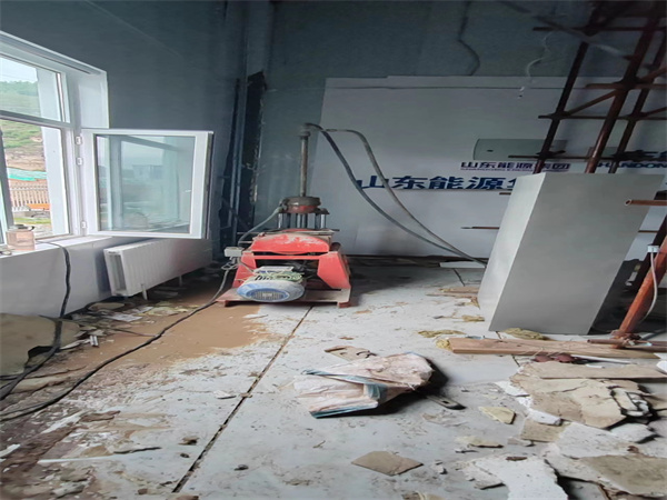 乐平地基基础下沉墙体裂缝加固注浆顶升施工